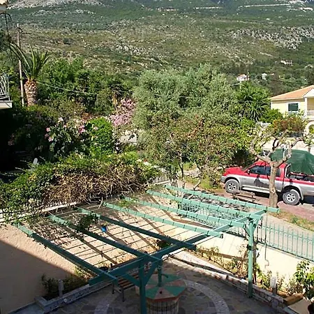 Maria Otel Valsamata